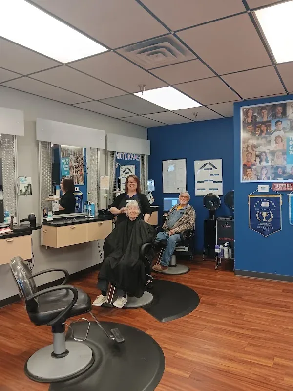 SUPERCUTS — Hair salon in Saginaw